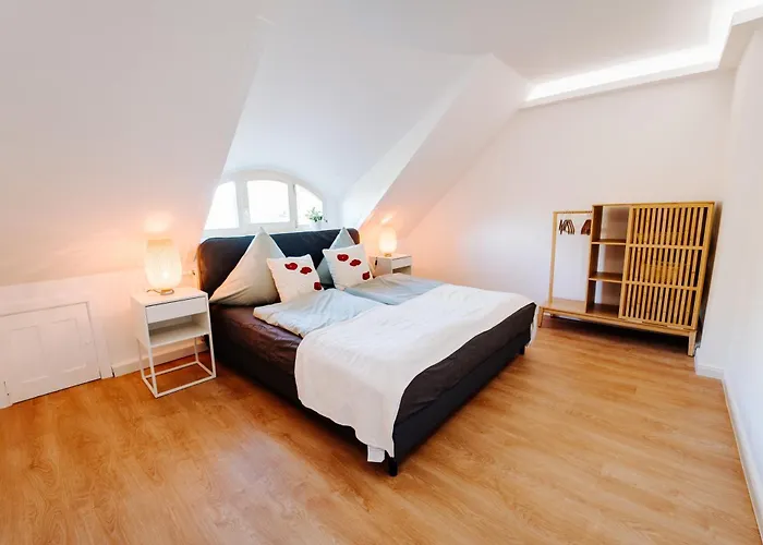 Levin 65qm 4 Personen Mit Pool Wlan Und Parken * Dornburg (Thuringia)