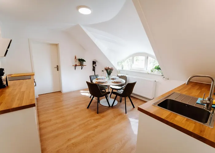 Levin 65qm 4 Personen Mit Pool Wlan Und Parken