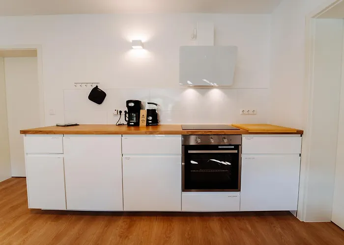 Levin 65qm 4 Personen Mit Pool Wlan Und Parken Dornburg (Thuringia)