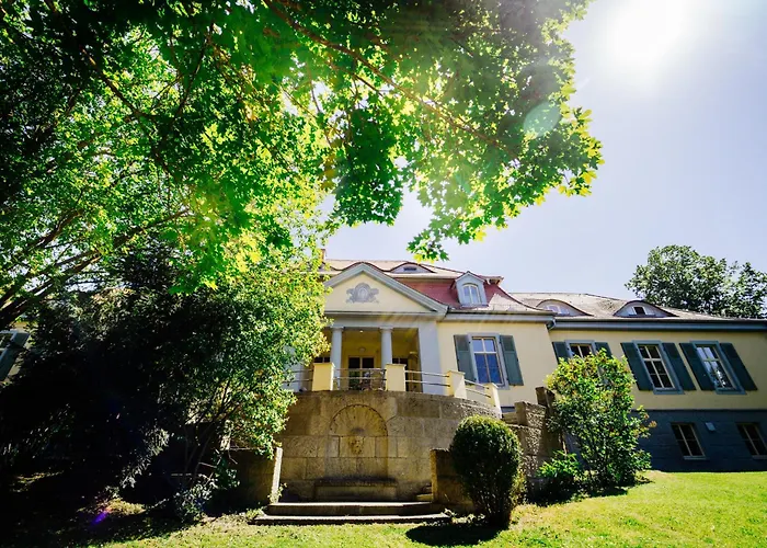 Levin 65qm 4 Personen Mit Pool Wlan Und Parken * Dornburg (Thuringia)