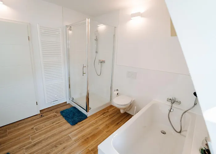 Levin 65qm 4 Personen Mit Pool Wlan Und Parken Apartamento *